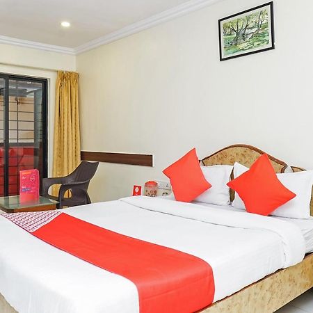 Hotel Rajdeep プネ エクステリア 写真