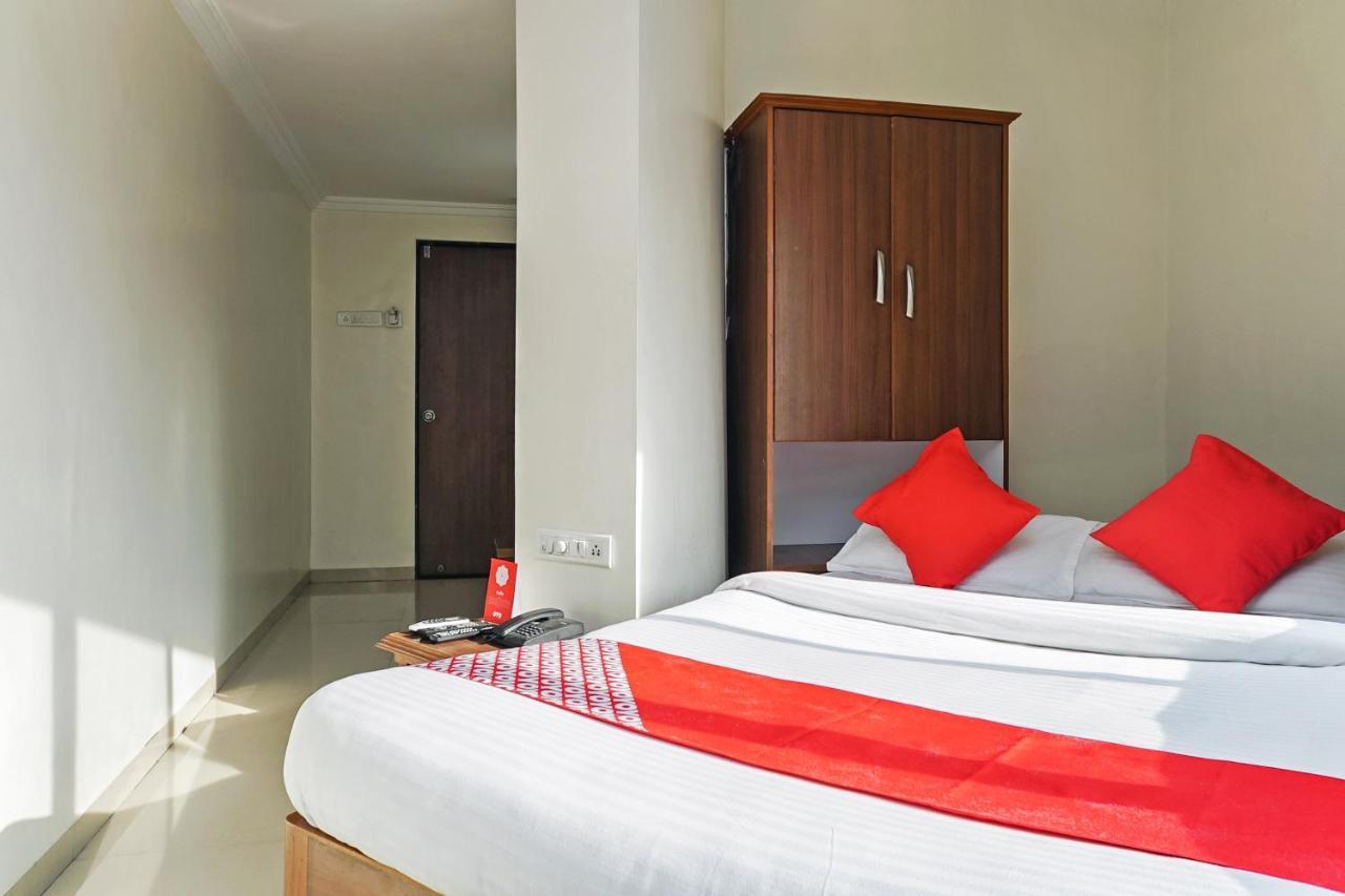 Hotel Rajdeep プネ エクステリア 写真