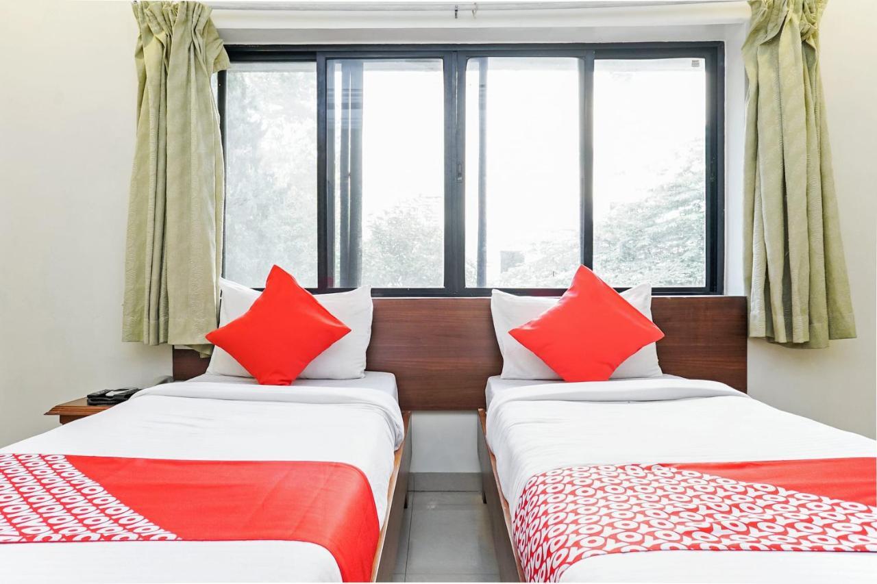Hotel Rajdeep プネ エクステリア 写真
