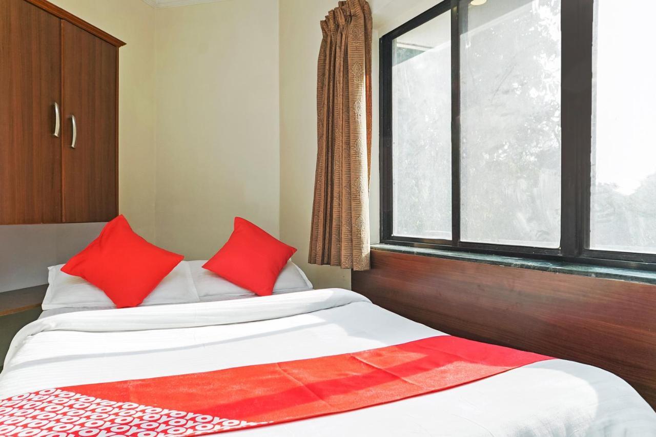 Hotel Rajdeep プネ エクステリア 写真
