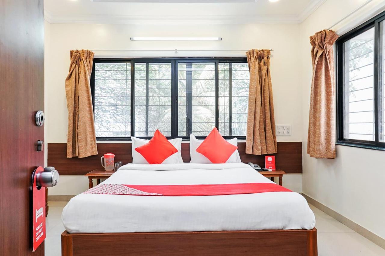 Hotel Rajdeep プネ エクステリア 写真