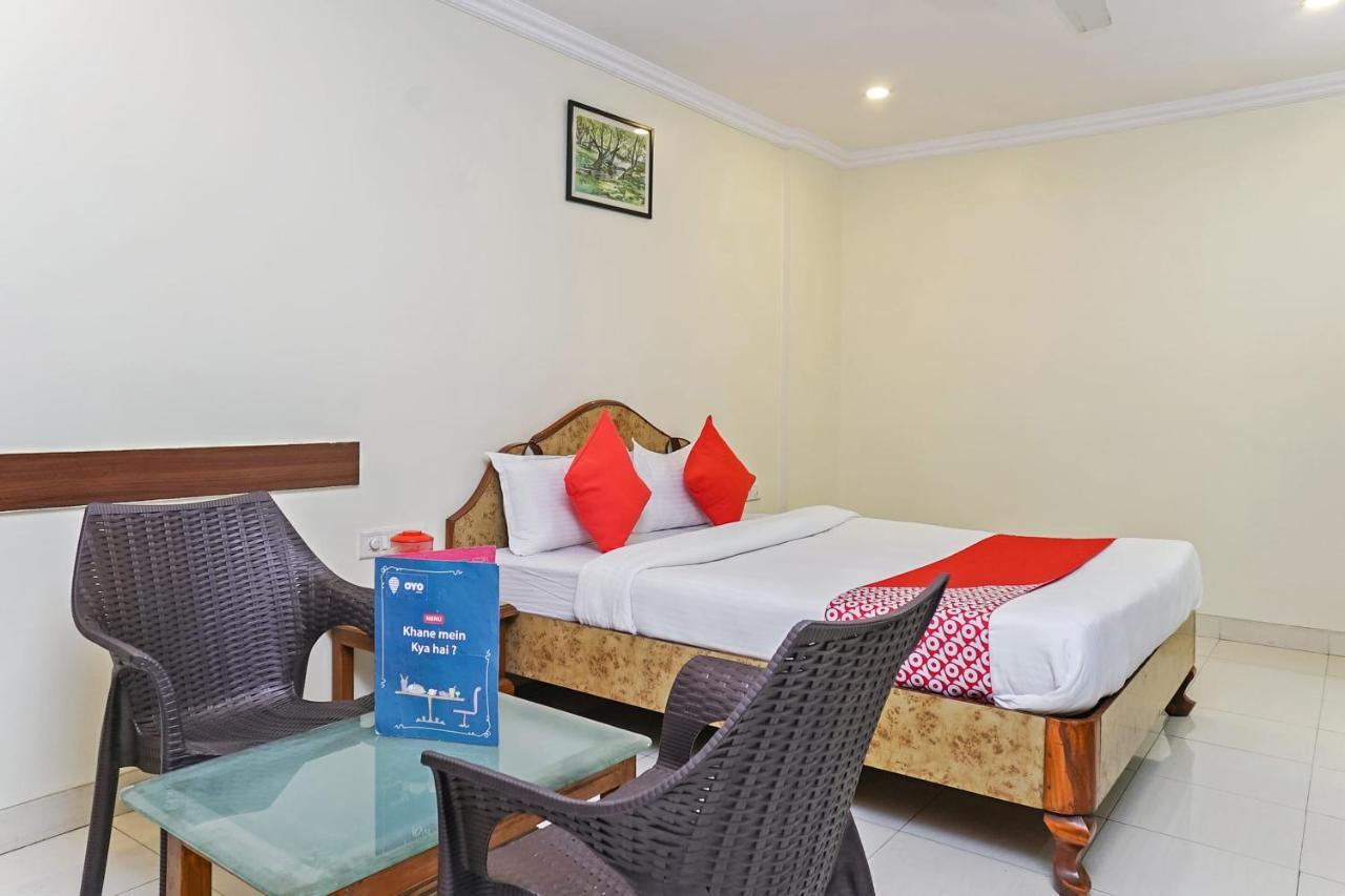 Hotel Rajdeep プネ エクステリア 写真